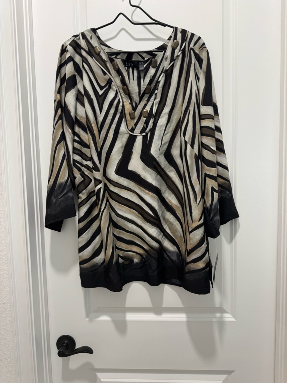 Black and Beige Zebra-Print Tunic with V-Neck Stud Trim